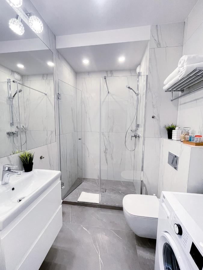 Warsaw Seasons By Alluxe Boutique Apartments Екстериор снимка